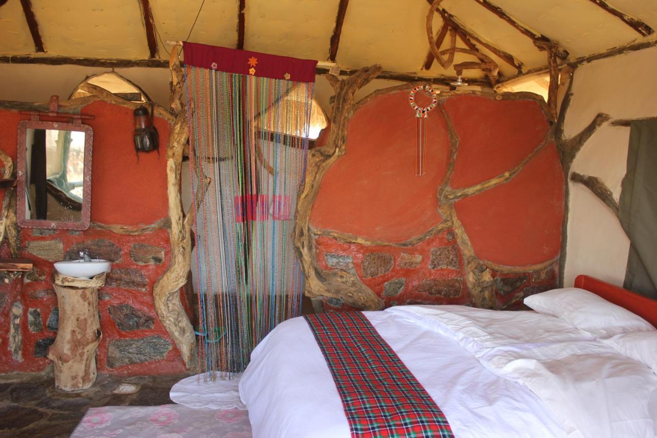 Lion'S Cave Camp, Samburu Vila Archers Post Exterior foto