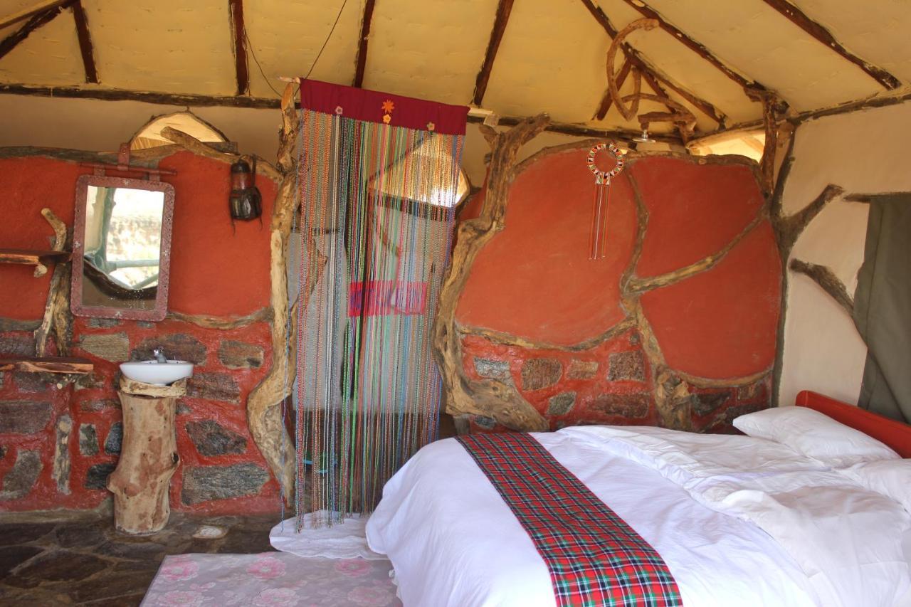 Lion'S Cave Camp, Samburu Vila Archers Post Exterior foto