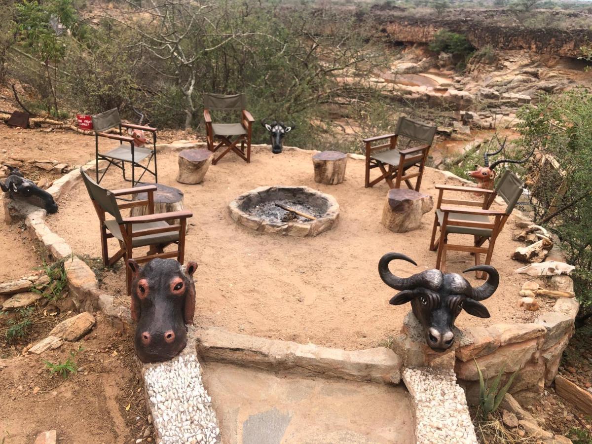 Lion'S Cave Camp, Samburu Vila Archers Post Exterior foto