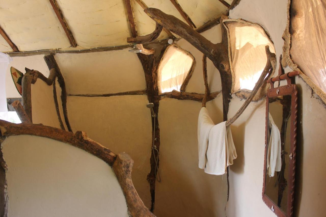 Lion'S Cave Camp, Samburu Vila Archers Post Exterior foto