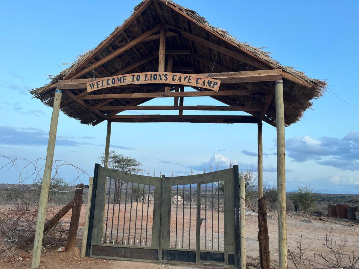 Lion'S Cave Camp, Samburu Vila Archers Post Exterior foto