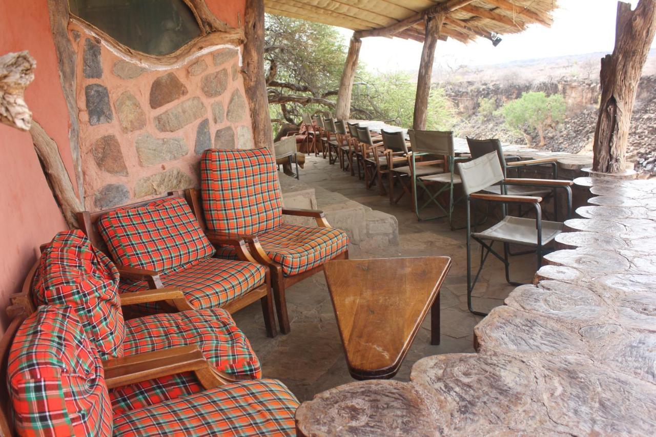 Lion'S Cave Camp, Samburu Vila Archers Post Exterior foto