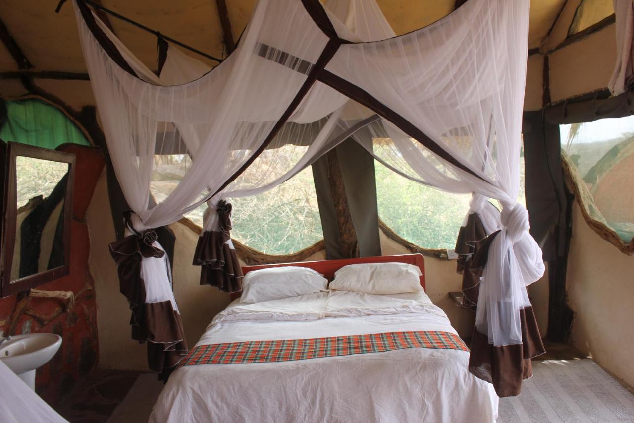 Lion'S Cave Camp, Samburu Vila Archers Post Exterior foto