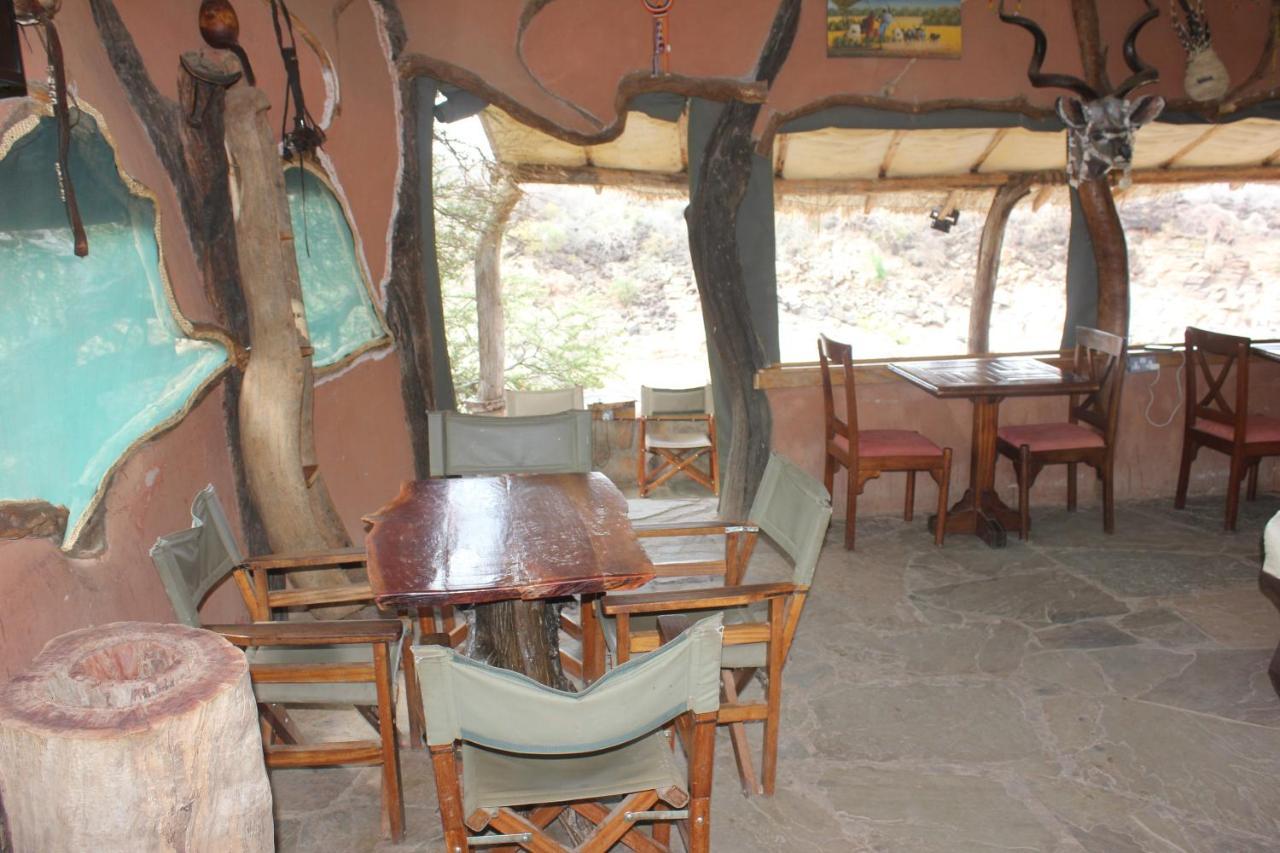 Lion'S Cave Camp, Samburu Vila Archers Post Exterior foto