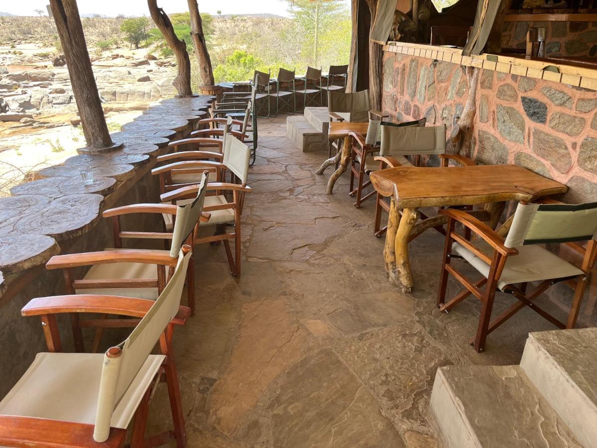 Lion'S Cave Camp, Samburu Vila Archers Post Exterior foto