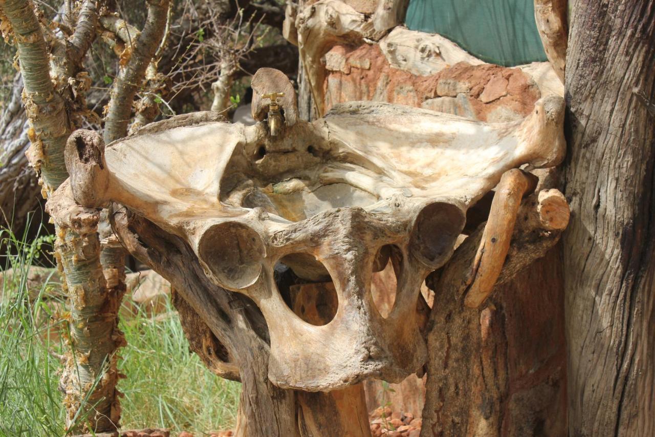 Lion'S Cave Camp, Samburu Vila Archers Post Exterior foto