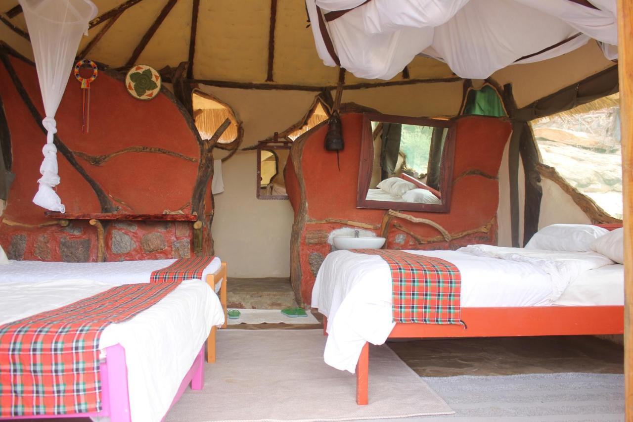 Lion'S Cave Camp, Samburu Vila Archers Post Exterior foto