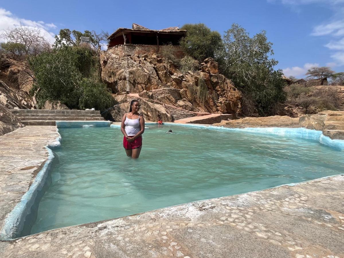 Lion'S Cave Camp, Samburu Vila Archers Post Exterior foto
