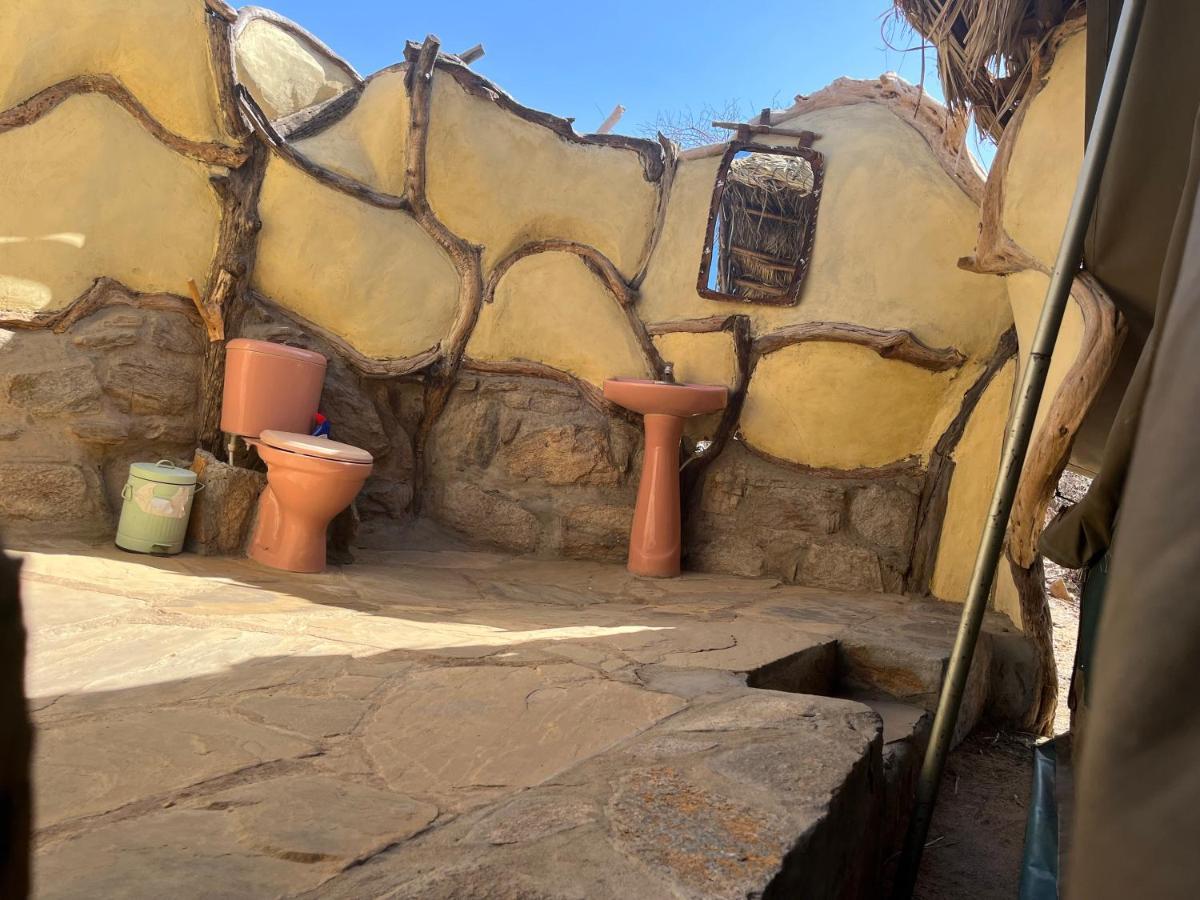 Lion'S Cave Camp, Samburu Vila Archers Post Exterior foto